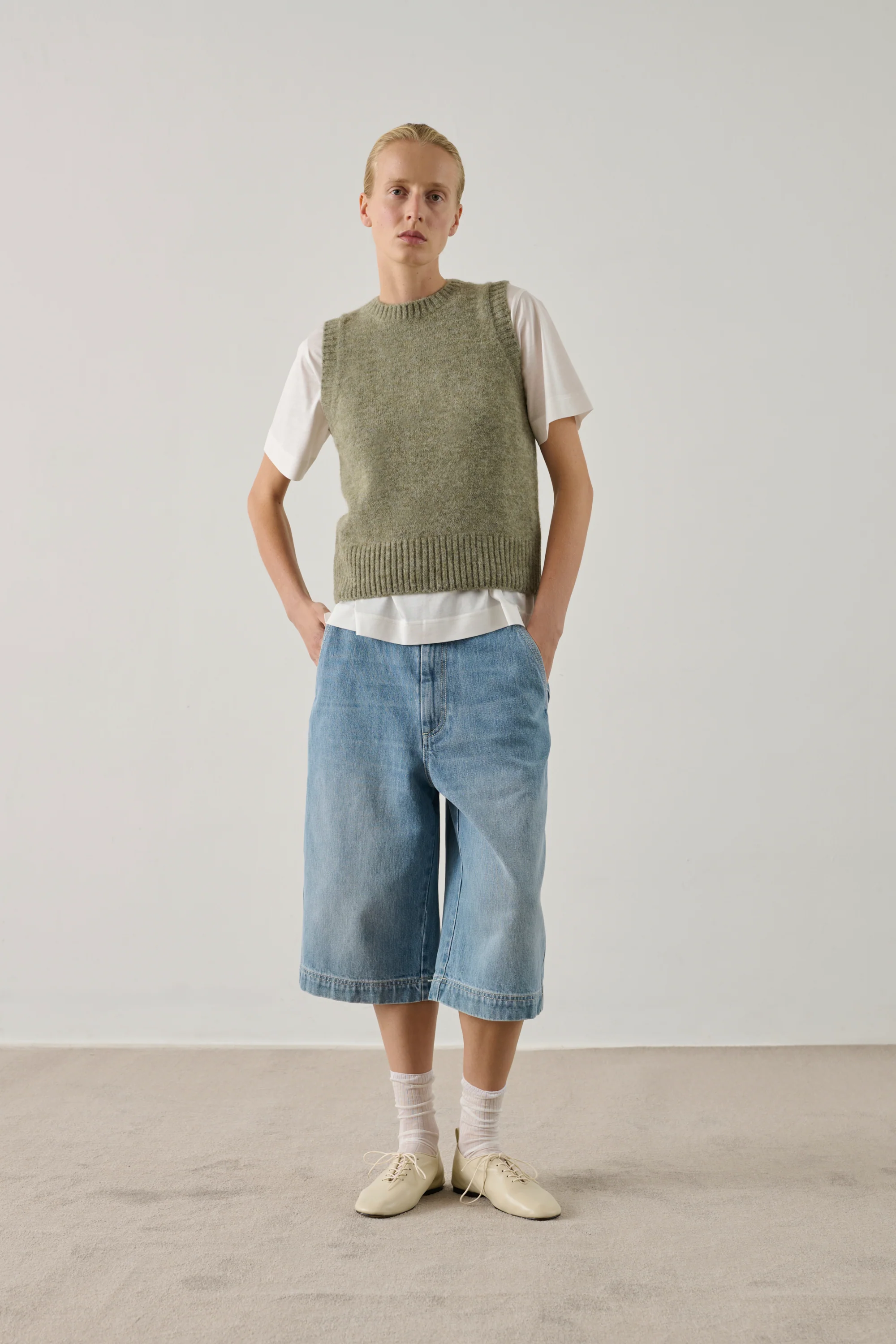BLUE FRANCIS BERMUDA SHORTS