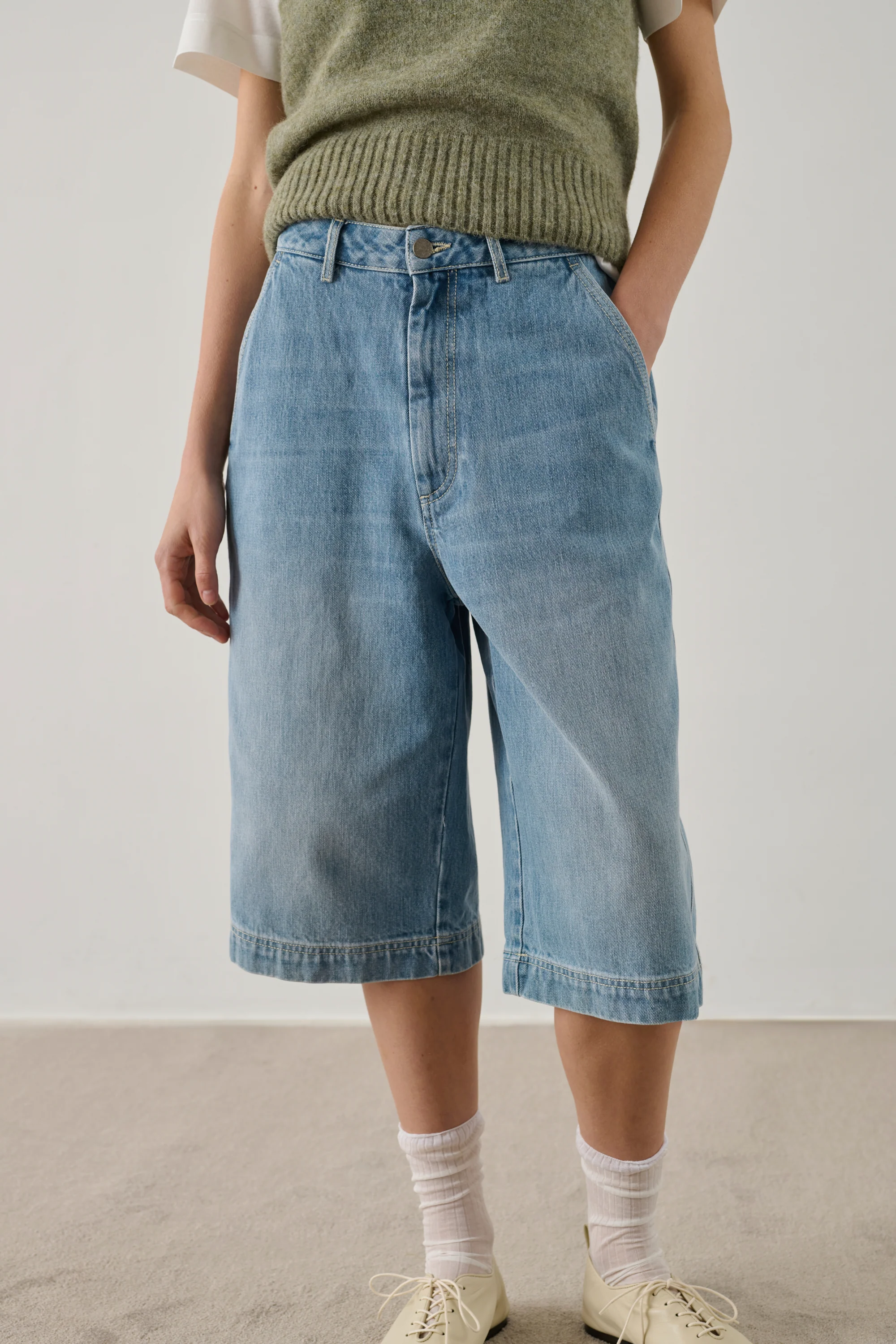 BLUE FRANCIS BERMUDA SHORTS - Image 2