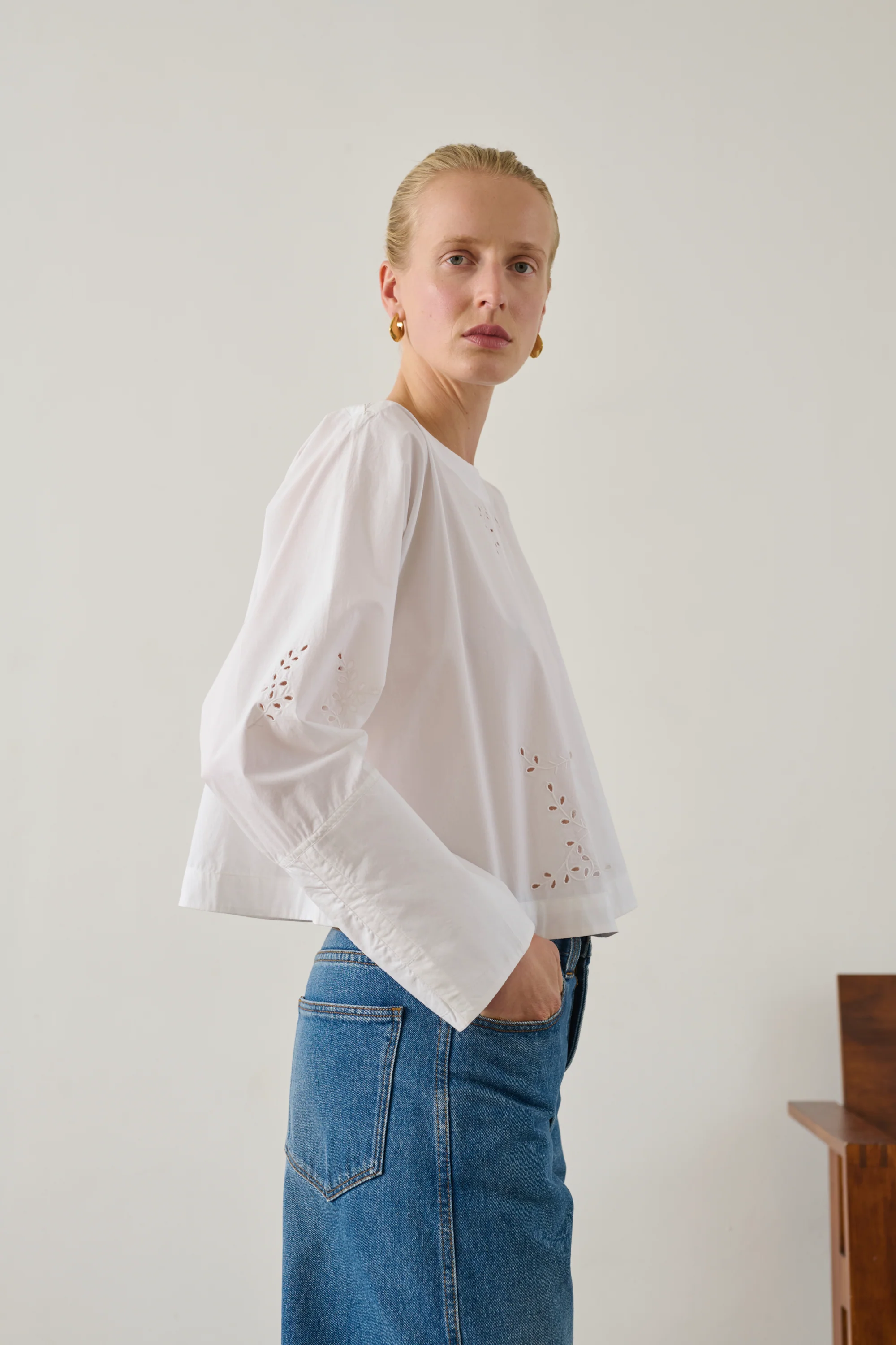 WHITE HANSEL BLOUSE - Image 2