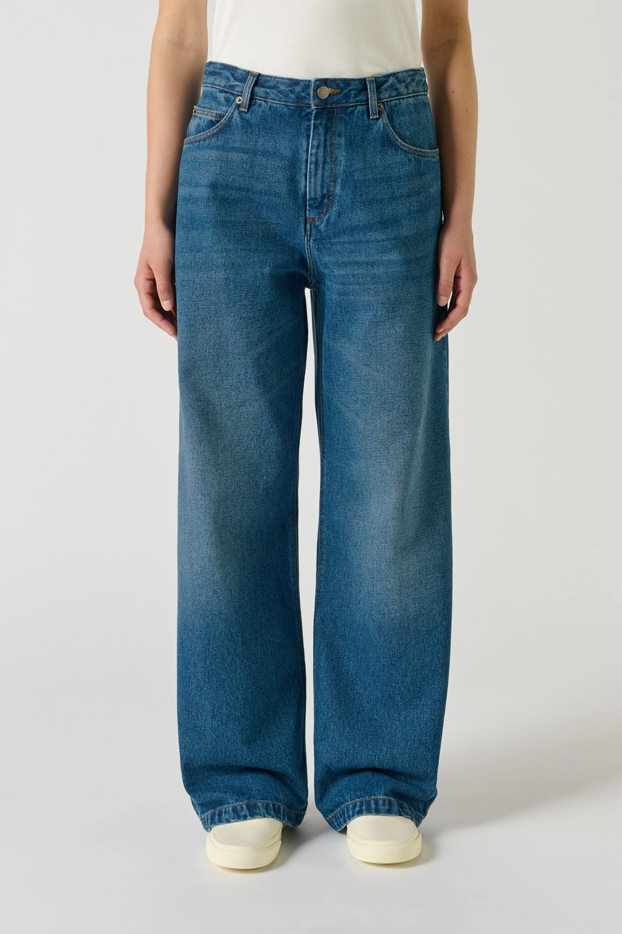 BLUE CALVIN JEANS - Image 2