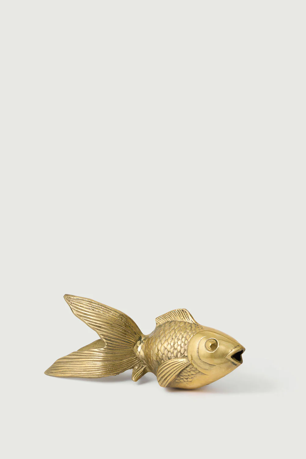 BRASS FISH PAPERWEIGHT - Image 2