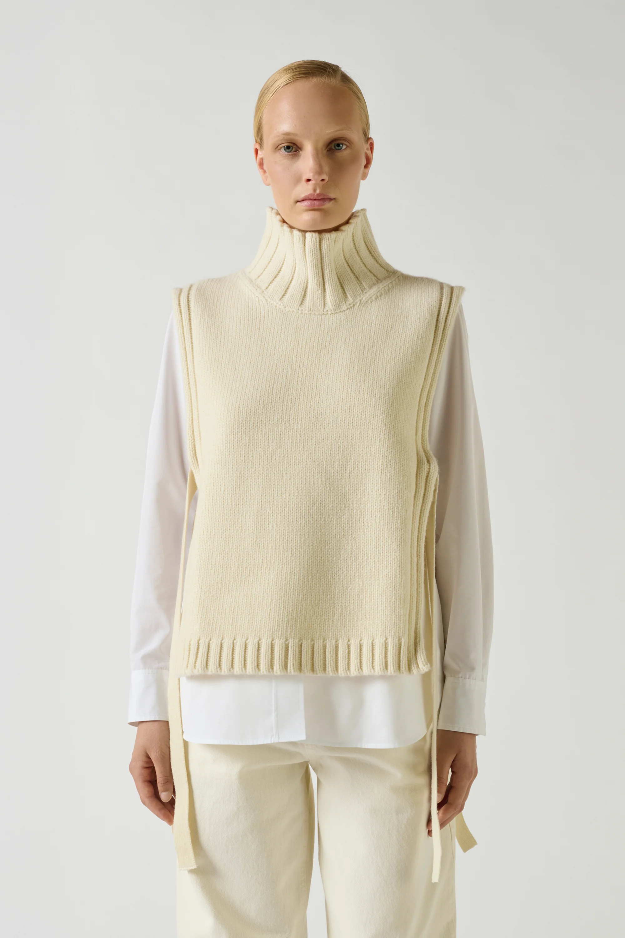 OFF-WHITE OR PULLOVER